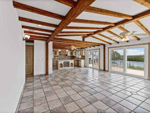 1647 Sea Breeze Drive, Tarpon Springs FL - photo 14 of 79