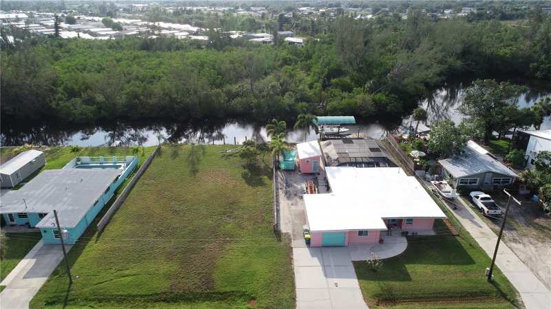 3 bedroom Single Family Residence at 232 Darst Avenue, Bayshores, Punta Gorda — photo 1