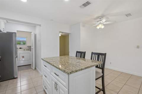 9680 Park Lake Drive, Pinellas Park FL - photo 13 of 31