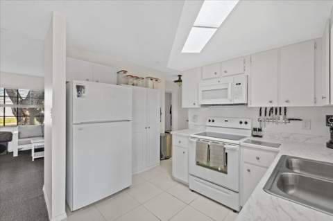1310 Mandarin Drive, Holiday FL - photo 13 of 30