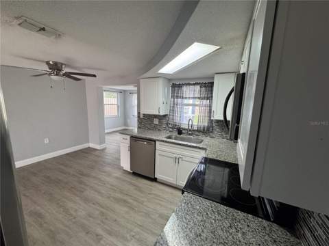 1435 Whitehall Lane, Holiday FL - photo 17 of 33
