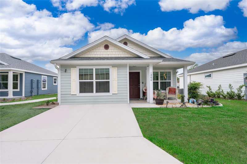2 bedroom Single Family Residence at 1360 Cottage Circle, Na, Tavares — photo 1