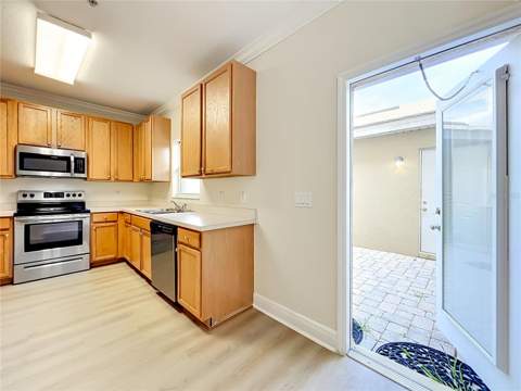 13232 Daniels Landing Circle, Winter Garden FL - photo 10 of 26