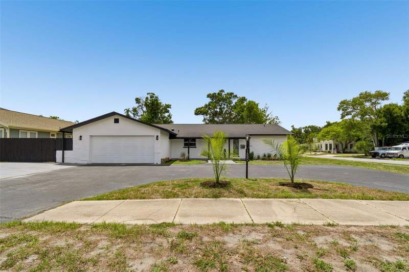 3 bedroom Single Family Residence at 1530 49th Street, Disston Hills Sec A & B, St Petersburg — photo 3