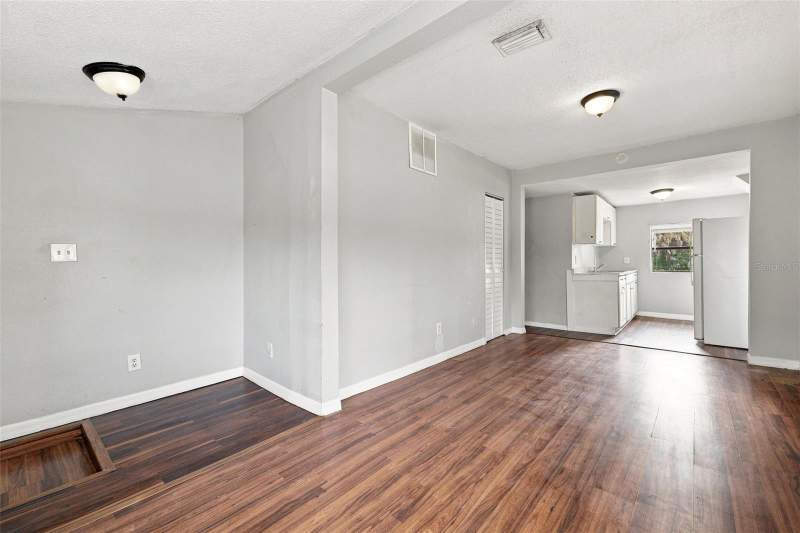 3 bedroom Single Family Residence at 1521 12th Street, Hollywood Add Rev Map Of, St Petersburg — photo 3