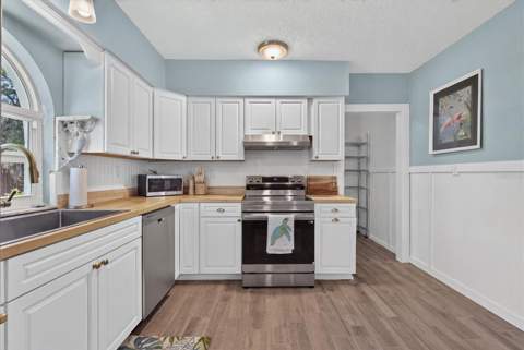 6086 Island Drive, Weeki Wachee FL - photo 22 of 68