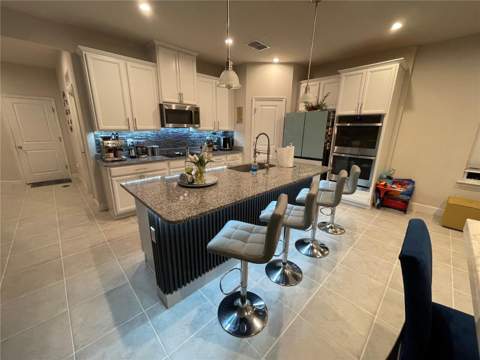 3182 Armstrong Spring Drive, Kissimmee FL - photo 13 of 75