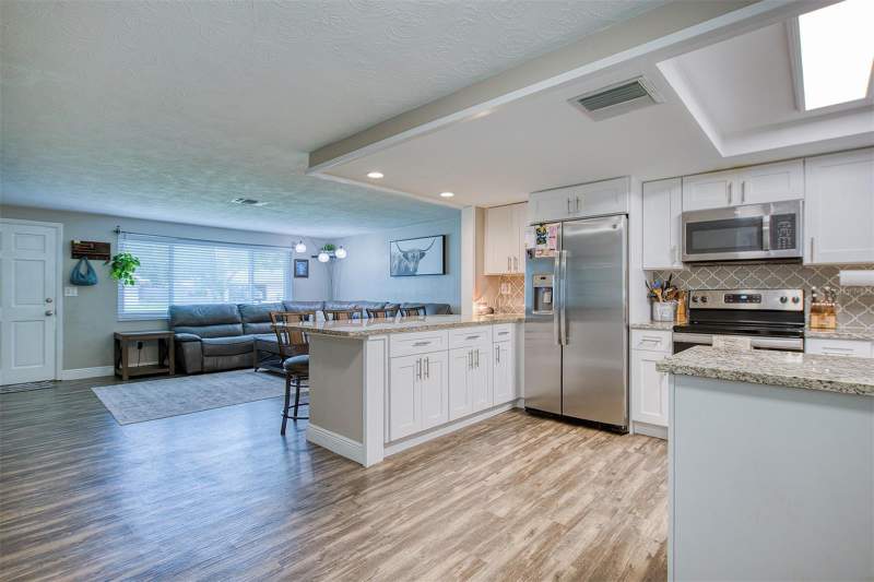 2 bedroom Single Family Residence at 1440 Wisconsin Avenue, Sutherland Town Of, Palm Harbor — photo 2