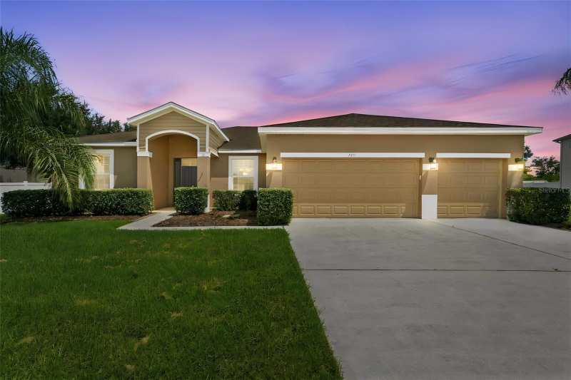 4 bedroom Single Family Residence at 1451 Daystar Lane, Lake Baton Estates, Deltona — photo 1