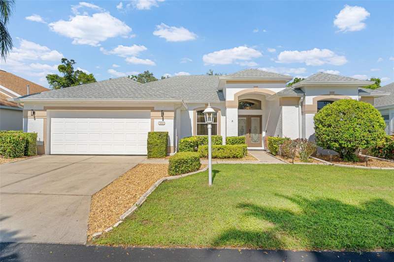 4 bedroom Single Family Residence at 3333 Yonge Avenue #13, Beekman Estates Sec 2, Sarasota — photo 2