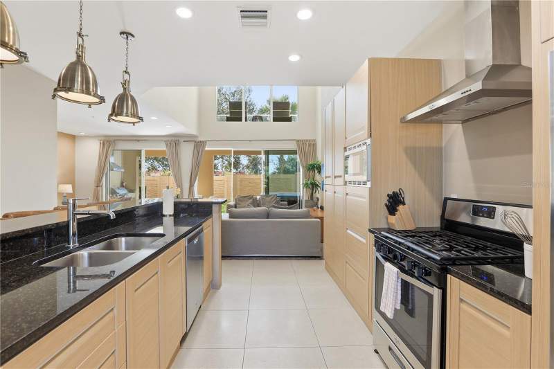 3 bedroom Townhouse at 3113 Brasilia Avenue, Magic Village, Kissimmee — photo 5