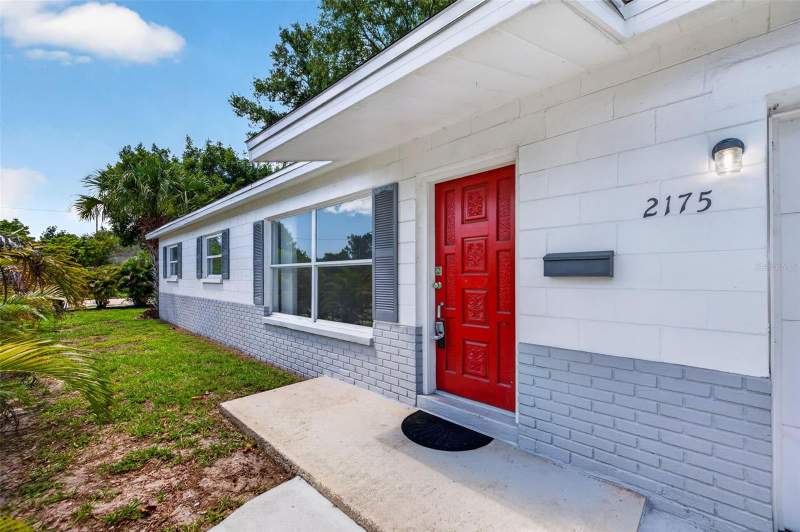 3 bedroom Single Family Residence at 2175 43rd Avenue, Harris School Sub 2, St Petersburg — photo 2