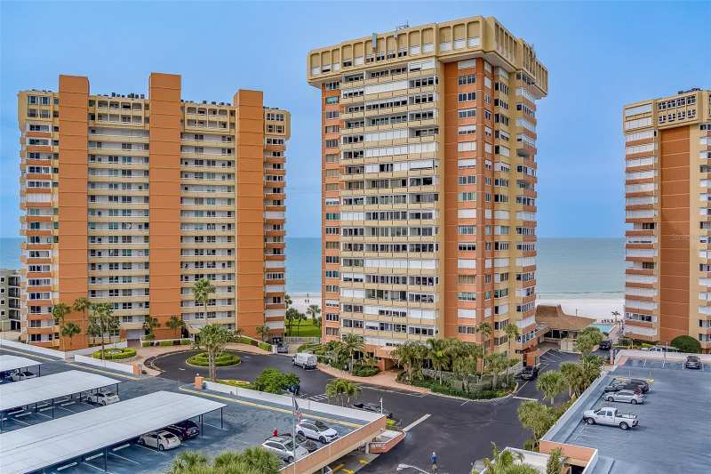 1 bedroom Condominium at 17920 Gulf Boulevard #1408, Redington Towers Bldg 2 Condo, Redington Shores — photo 1