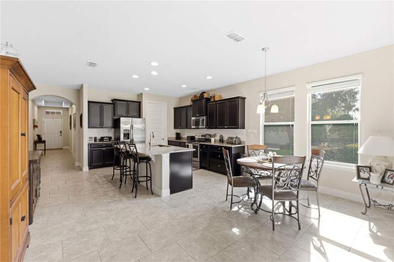 4 bedroom Single Family Residence at 8711 EDEN COVE DRIVE, WATERLEIGH PH 1A, WINTER GARDEN — photo 5
