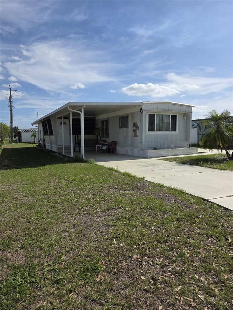 2 bedroom Mobile Home at 3217 Illinois Avenue, Fairmount Mobile Est, Sebring — photo 1