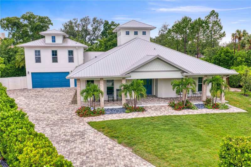 4 bedroom Single Family Residence at 1009 S Morrison Court, Morrison Court, Tampa — photo 1