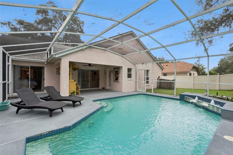 4 bedroom Single Family Residence at 699 N Endeavour Drive, Oak Forest Unit 6, Winter Springs — photo 4