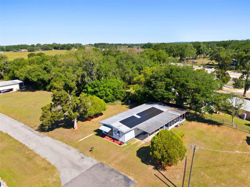 3 bedroom Mobile Home at 10220 Wellington Avenue, Hampton Court Unrec, Dade City — photo 3
