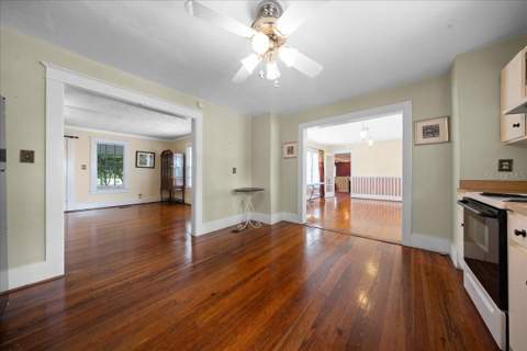 319 Carnation Court, Apopka FL - photo 6 of 63