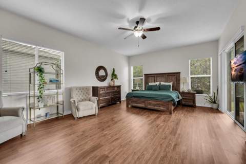 16135 Bridgedale Drive, Lithia FL - photo 15 of 40