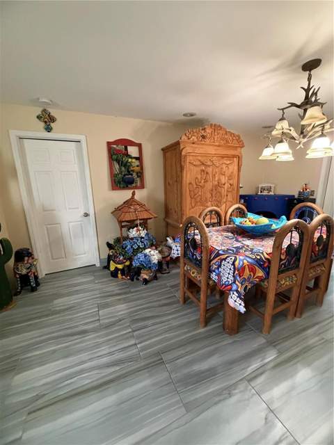 2727 NE 4th Place, Cape Coral FL - photo 11 of 31