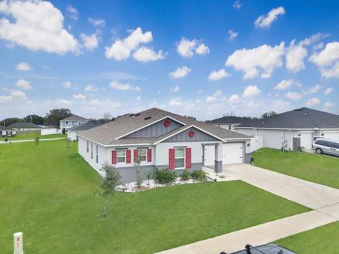 2220 Gladiolus Lane, $300k–$500k for sale in Mascotte