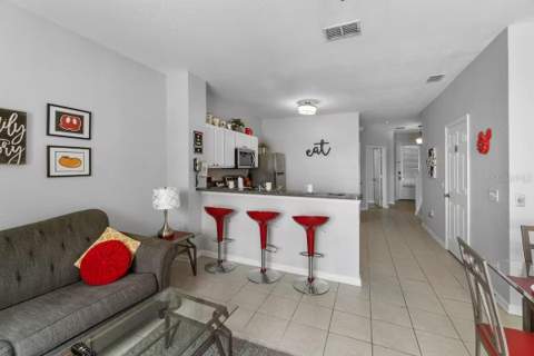 7683 Fitzclarence Street, Kissimmee FL - photo 13 of 58