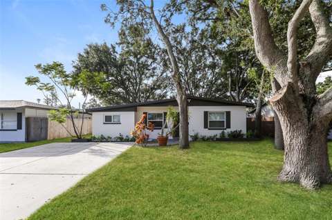 726 75Th Avenue, home for sale in St. Petersburg 33702