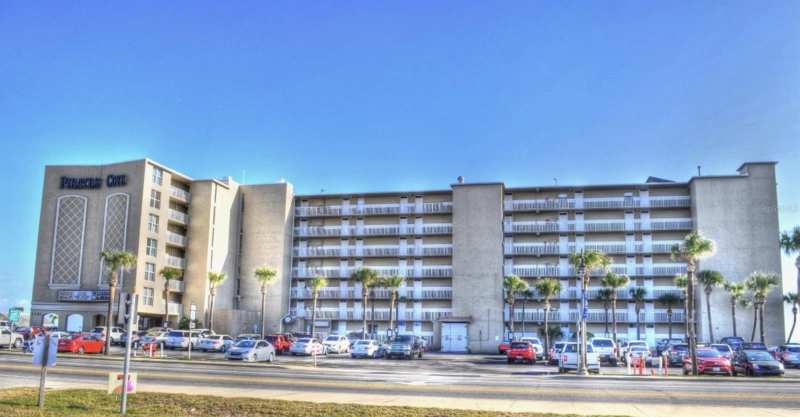 1 bedroom Condo - Hotel at 3501 S Atlantic Avenue #5030, Pirates Cove Condo, Daytona Beach — photo 1