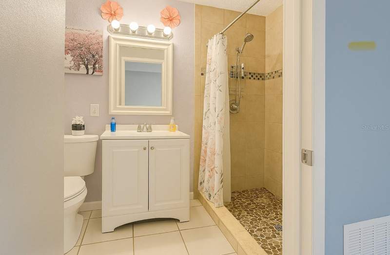 3 bedroom Single Family Residence at 5294 Lanette Street, Malibu Groves Seventh Add, Orlando — photo 3