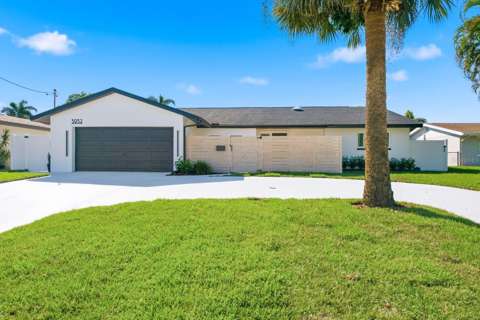 3932 Shore Acres Boulevard, waterfront for sale in St. Petersburg
