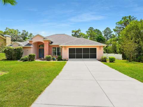 56 Oak Village Boulevard, pool for sale in Homosassa