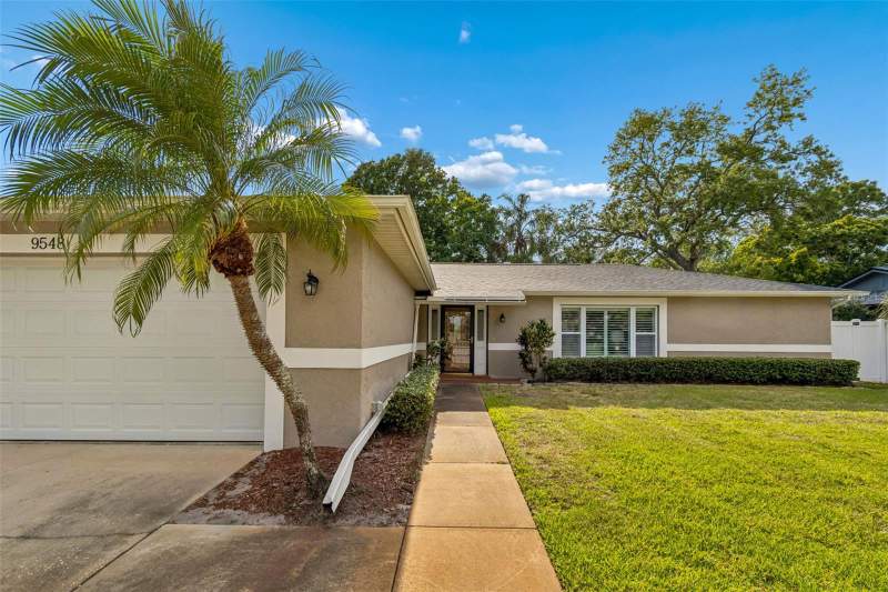 3 bedroom Single Family Residence at 9548 123rd Way, Seminole Trail Estates, Seminole — photo 2