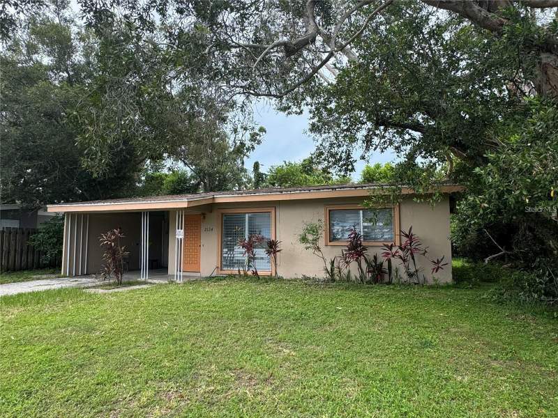 Lake Citrus Estates