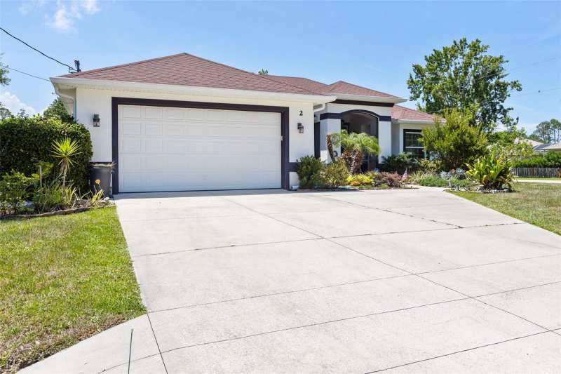3 bedroom Single Family Residence at 2 Edgemont Place, Palm Coast/Easthampton Sec 34, Palm Coast — photo 1