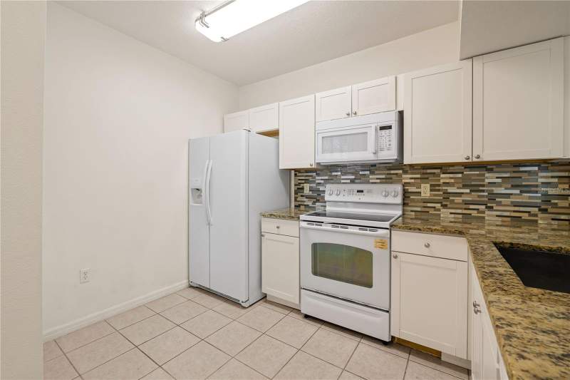 3 bedroom Condominium at 6434 Cypressdale Drive #102, Villages Of Bloomingdale, Riverview — photo 2