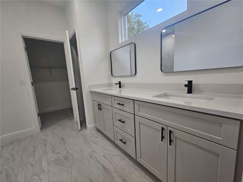 2068 Dixie Ave, Sanford FL - photo 8 of 25