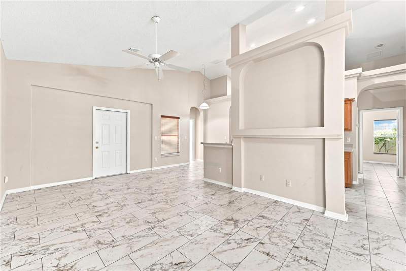 4 bedroom Single Family Residence at 2155 Kaylas Court, University Oaks 50 70, Orlando — photo 5