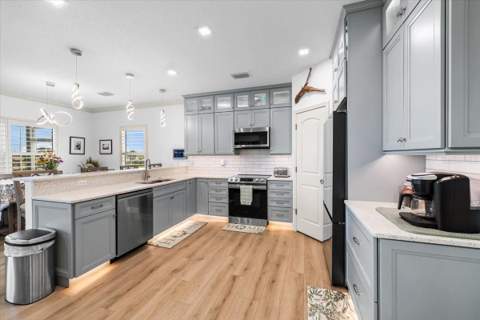 4530 Kingston Drive, Hernando Beach FL - photo 11 of 64