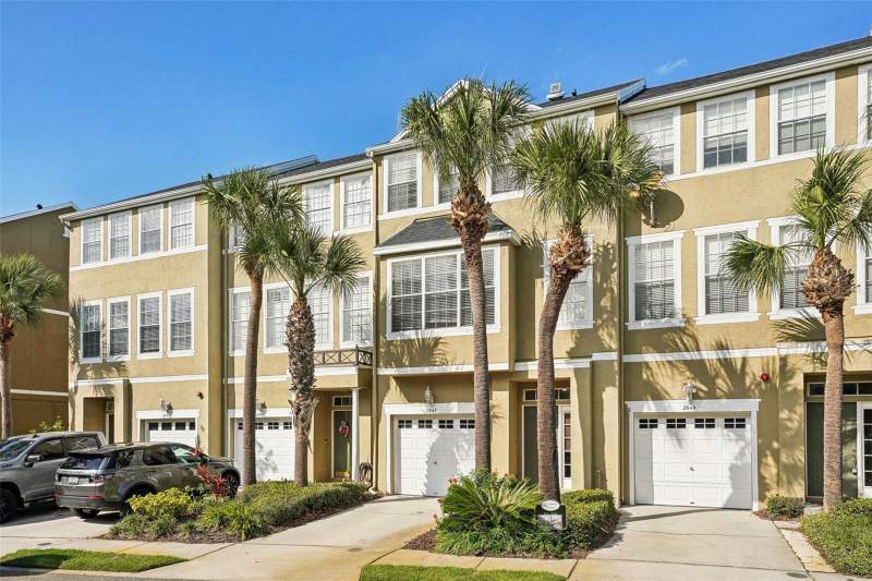 Bayshore Pointe Townhomes Phas