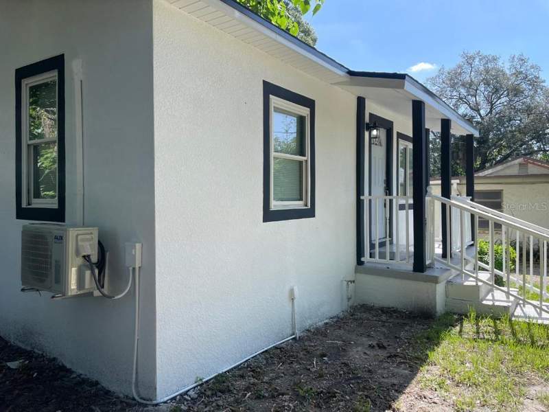 2 bedroom Single Family Residence at 1812 E Okaloosa Avenue, Hillsboro Heights Map, Tampa — photo 4