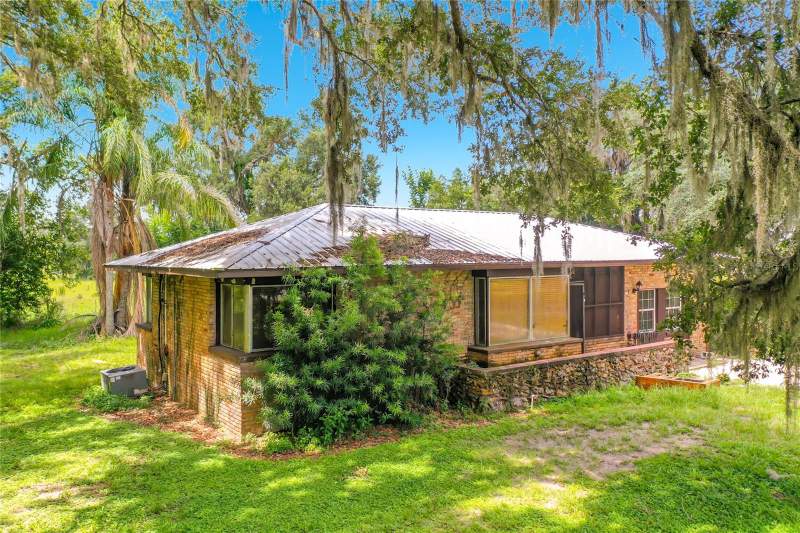 3 bedroom Single Family Residence at 2736 EMPIRE CHURCH ROAD, GROVELAND FARMS 33-22-24, GROVELAND — photo 5