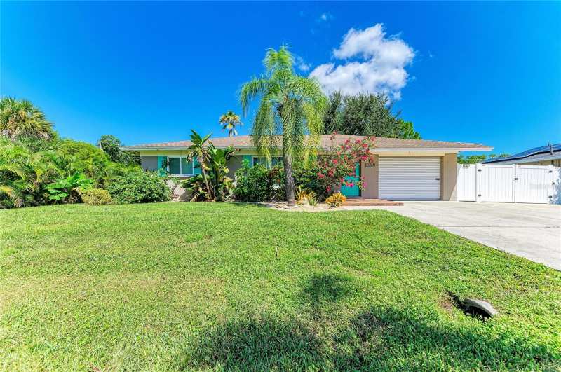 3 bedroom Single Family Residence at 6006 Gillot Boulevard, Port Charlotte Sec 052, Port Charlotte — photo 1