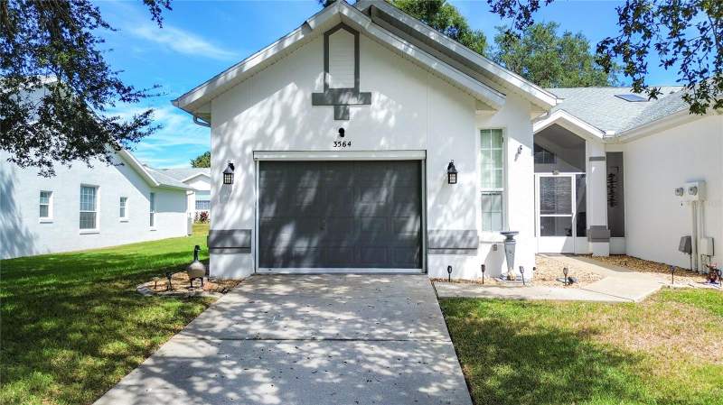 2 bedroom Condominium at 3564 S Belgrave Drive, Royal Oaks, Inverness — photo 4