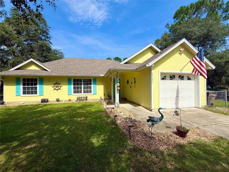 2 bedroom Single Family Residence at 39627 Greenbrier Street, Royal Trails Unit 01, Eustis — photo 2