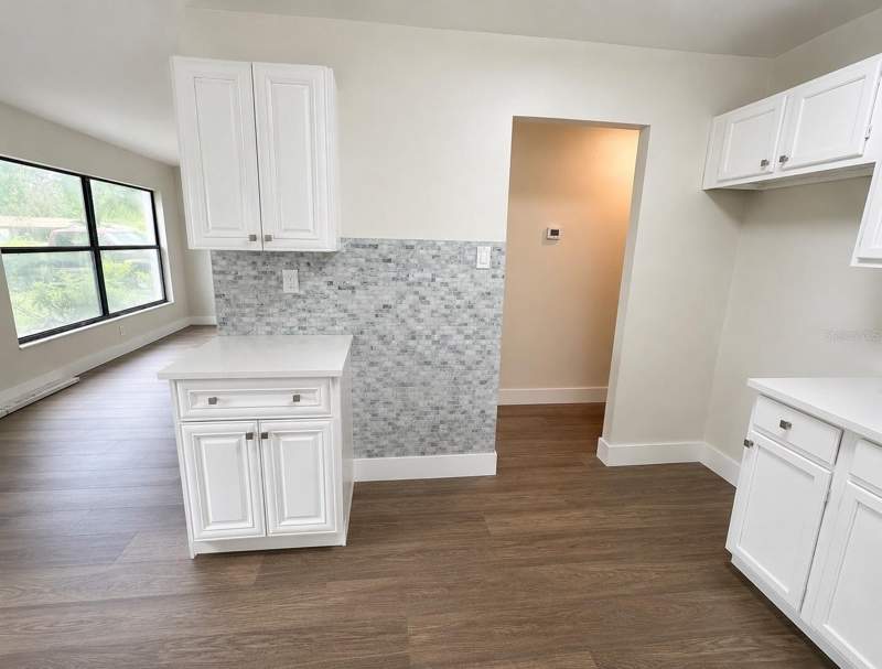 3 bedroom Single Family Residence at 2146 AARON AVENUE, RICHMOND HEIGHTS, ORLANDO — photo 4