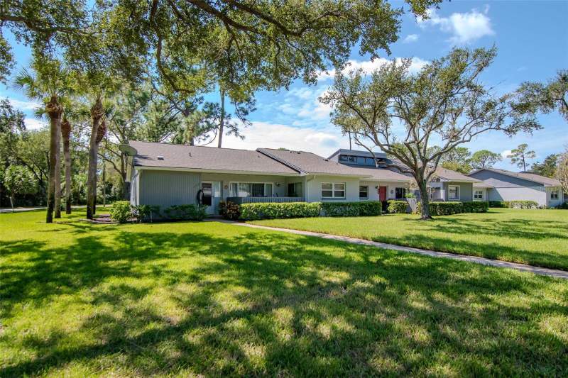 2 bedroom Villa at 260 Balsam Drive, East Lake Woodlands Cluster Homes, Oldsmar — photo 1