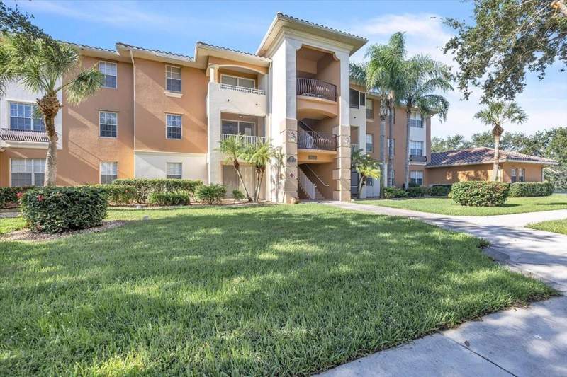 2 bedroom Condominium at 3948 Pomodoro Circle #102, Isles/Porto Vista Condo 02, Cape Coral — photo 3