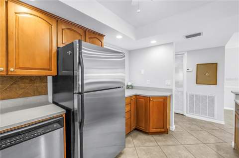 5108 Brittany Drive #405, St Petersburg FL - photo 7 of 66