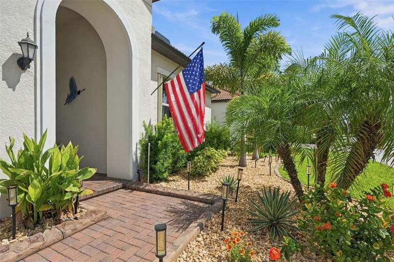 4 bedroom Single Family Residence at 16909 Clear Cork Drive, Forest Brooke Active Adult Ph, Wimauma — photo 4